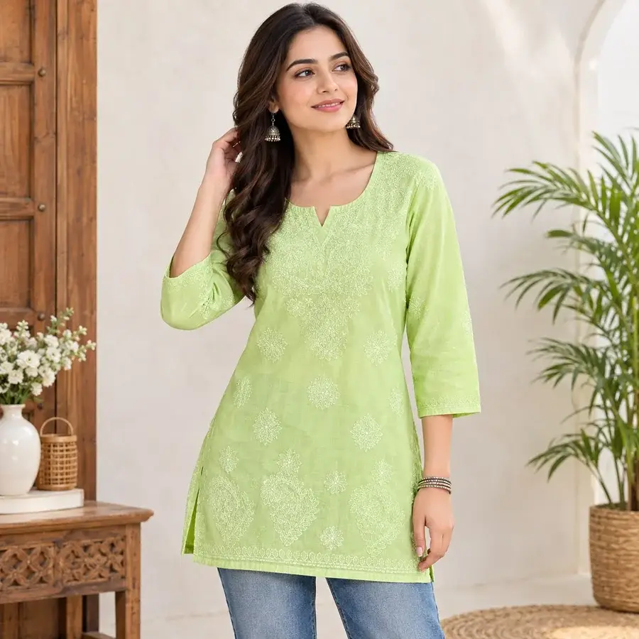 Pista Malmal Short Kurta Bakhiya work